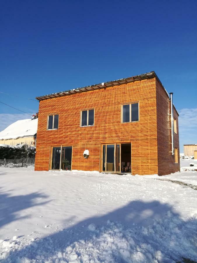 Maison Ecologique En Paille La Chapelle-Enchérie Kültér fotó